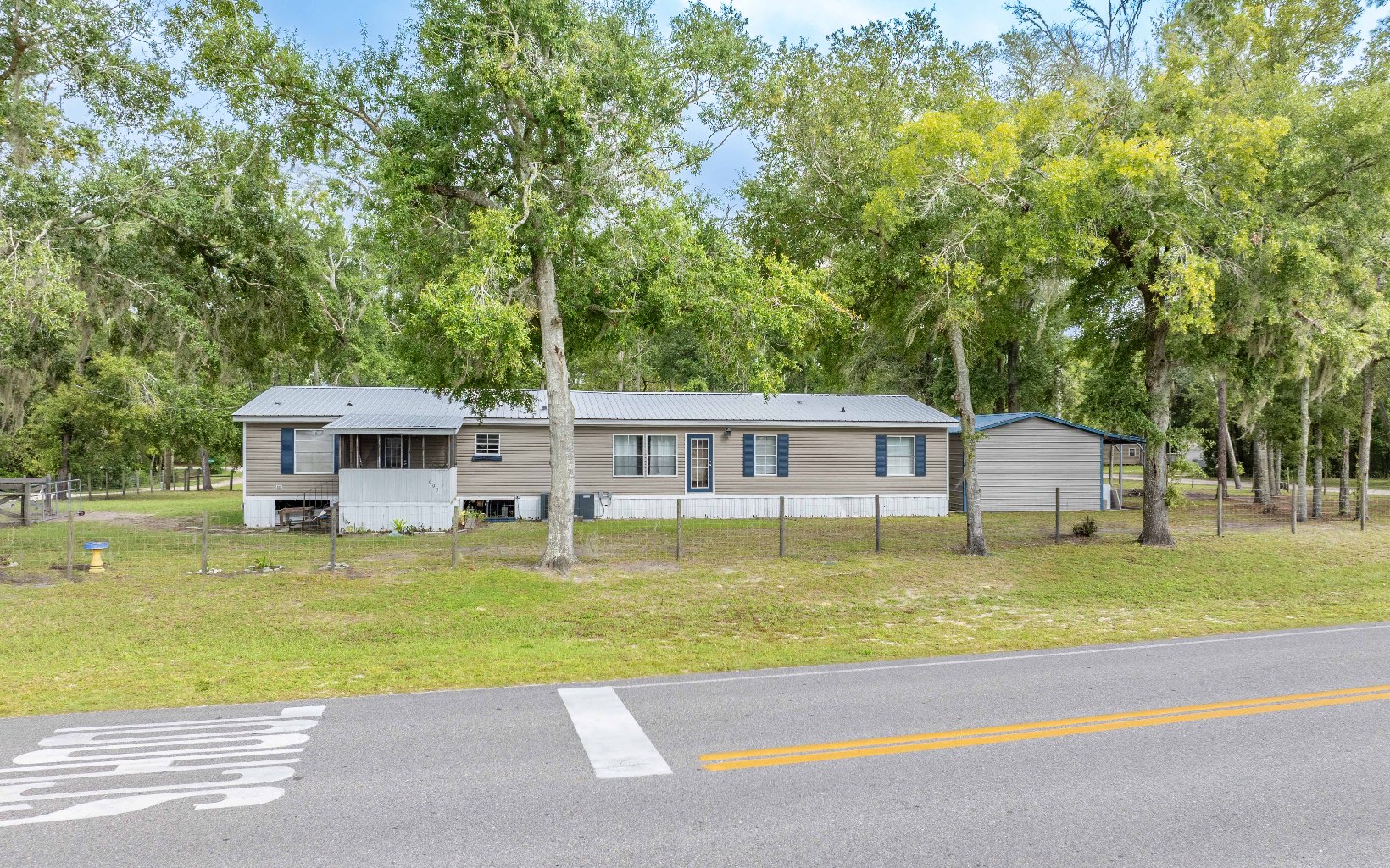 605 NE Governor Ave.