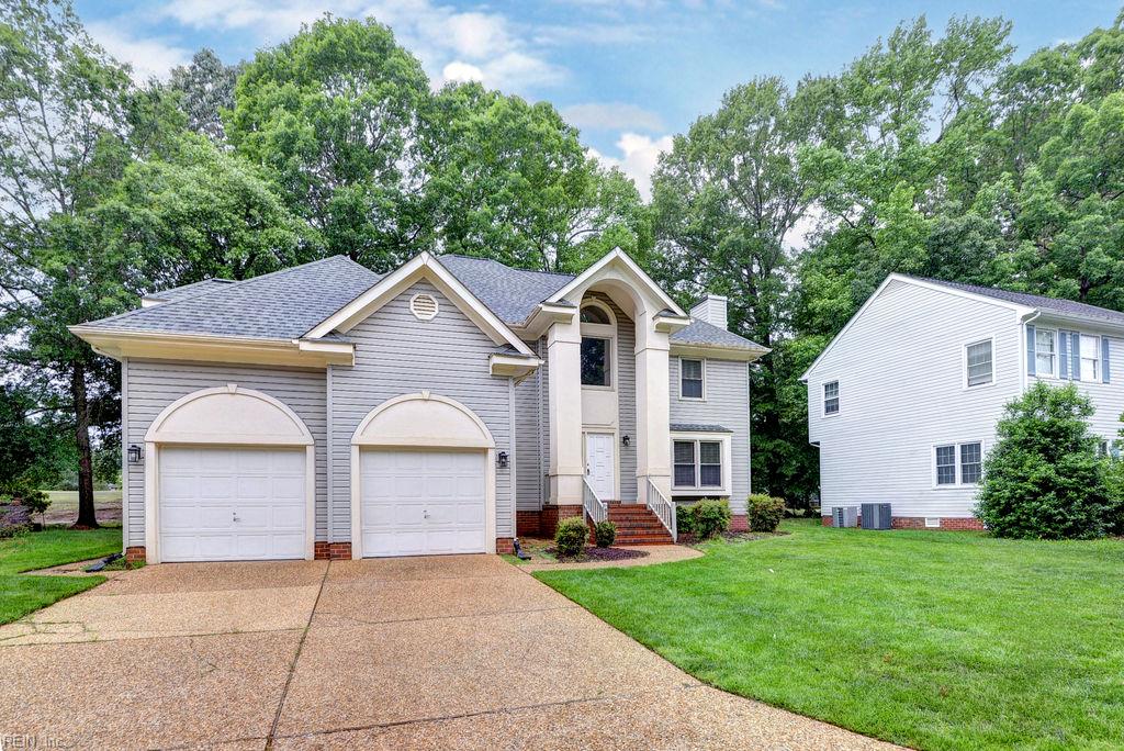 939 Edgewater Drive