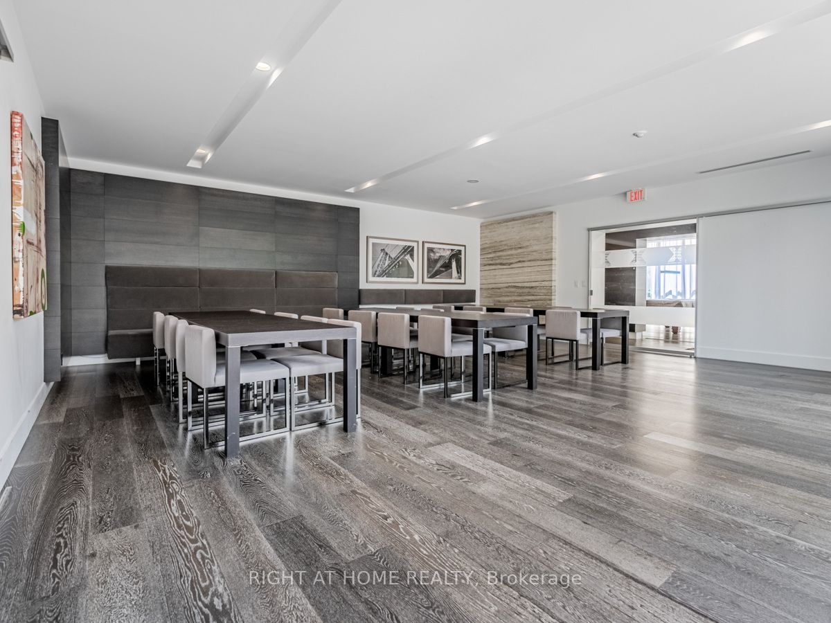 110 E Charles St 1508