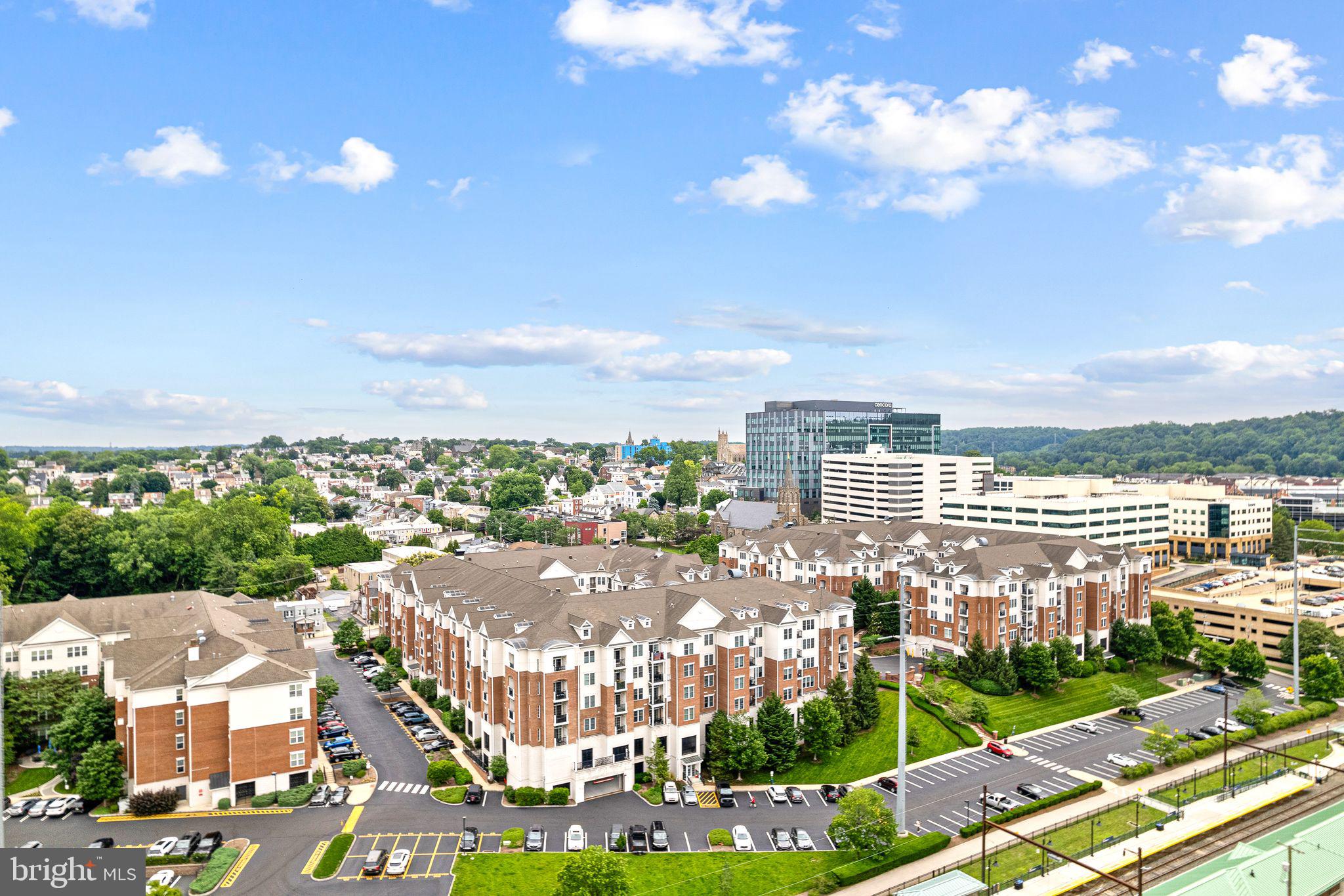 350 W Elm Street 3414