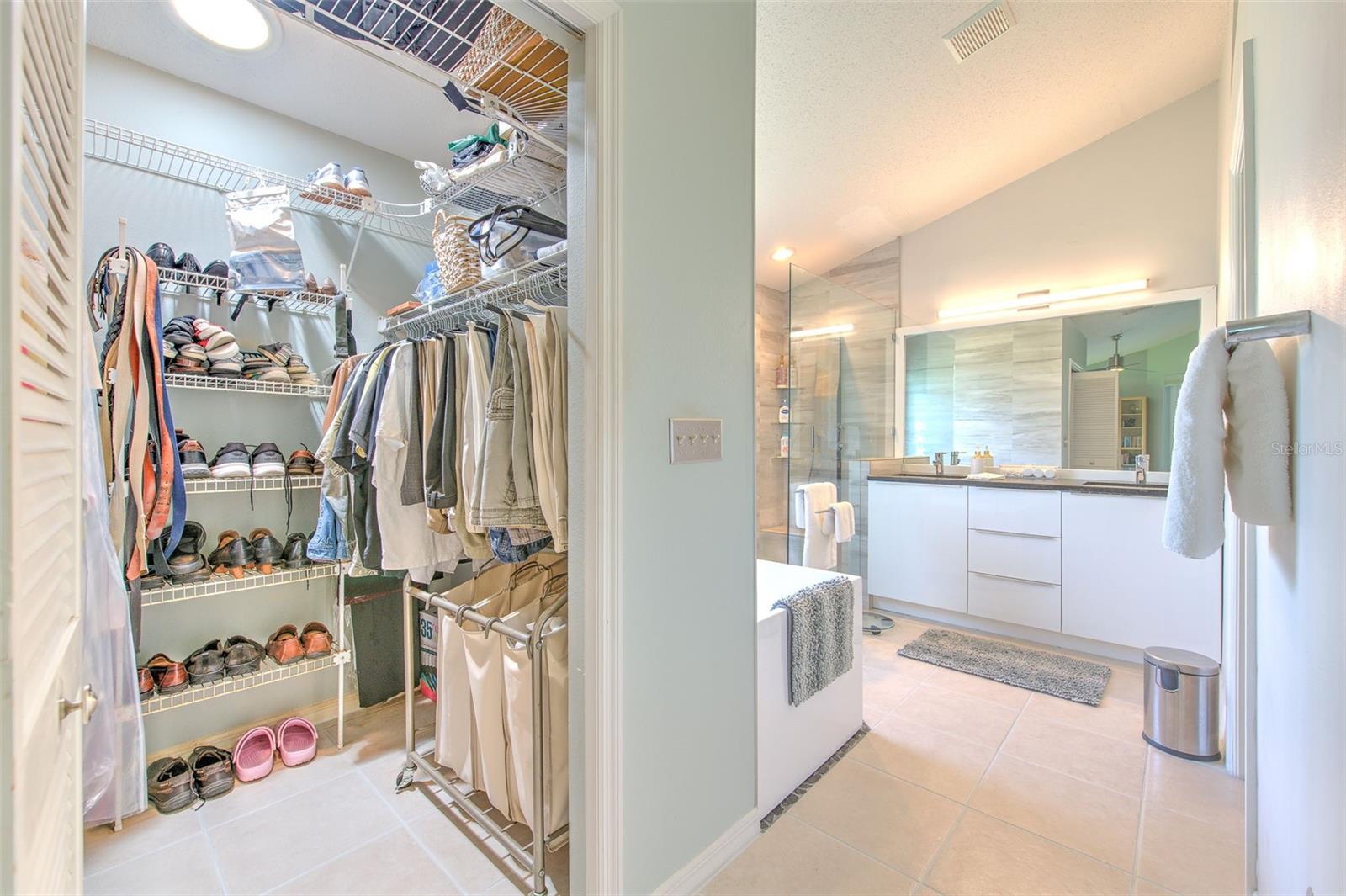 5309 Cottonwood Tree Circle