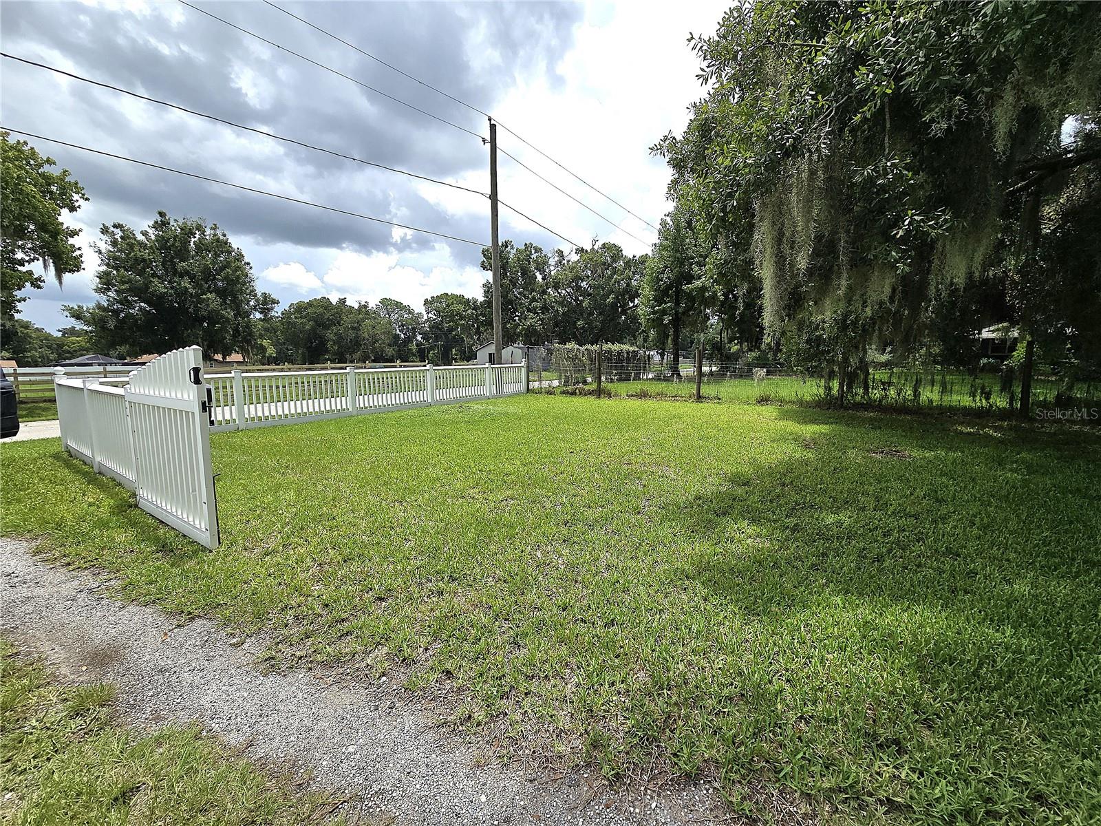 1214 Jerry Smith Road