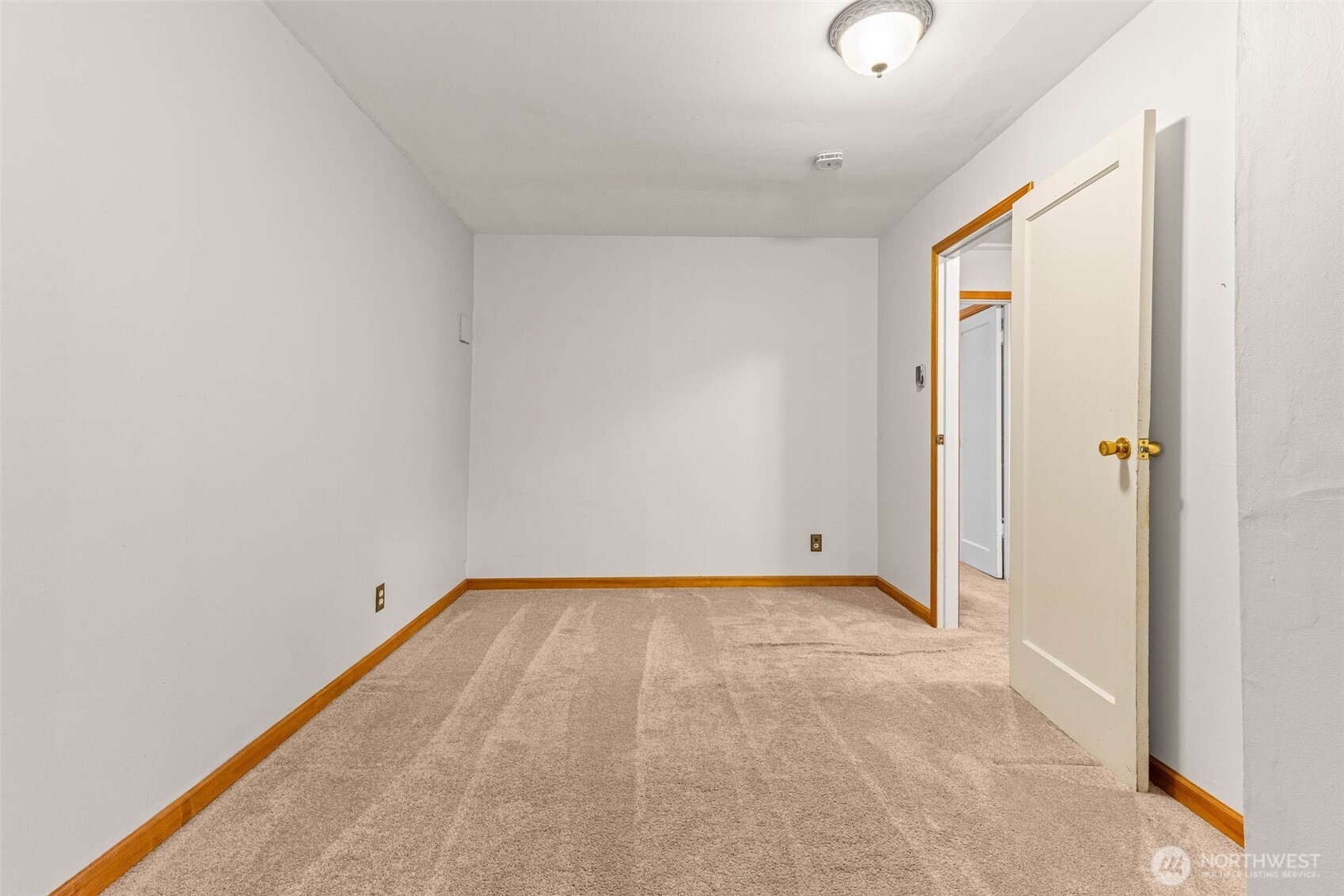 17025 32nd Avenue NE