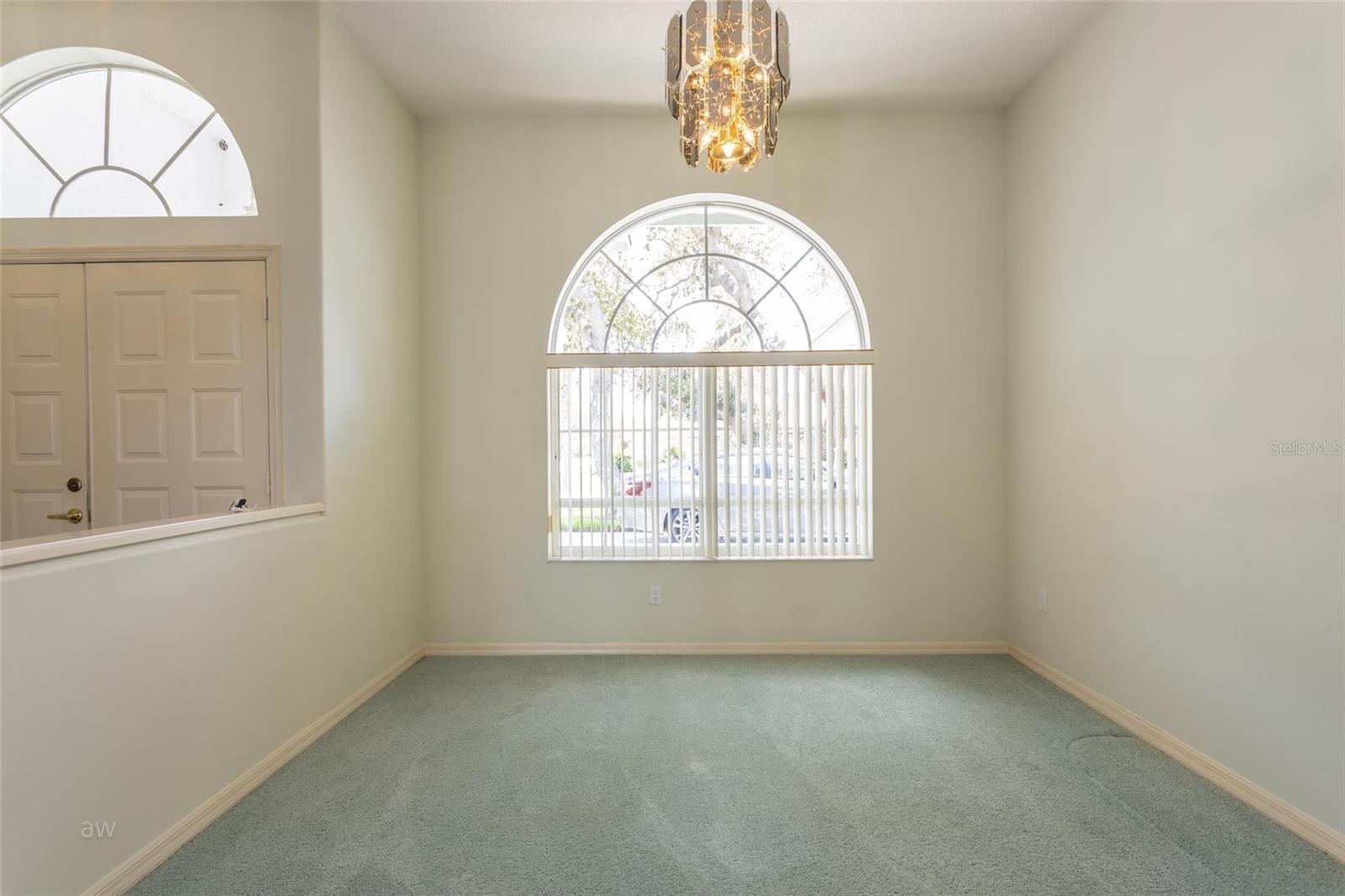 104 Freeport Lane