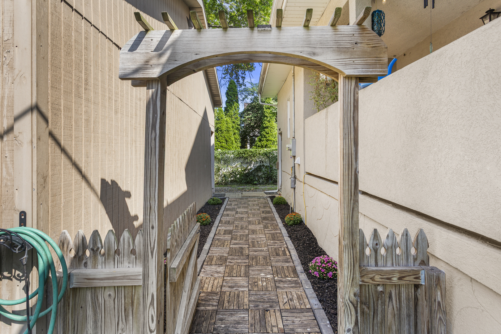 533 N Macon Street