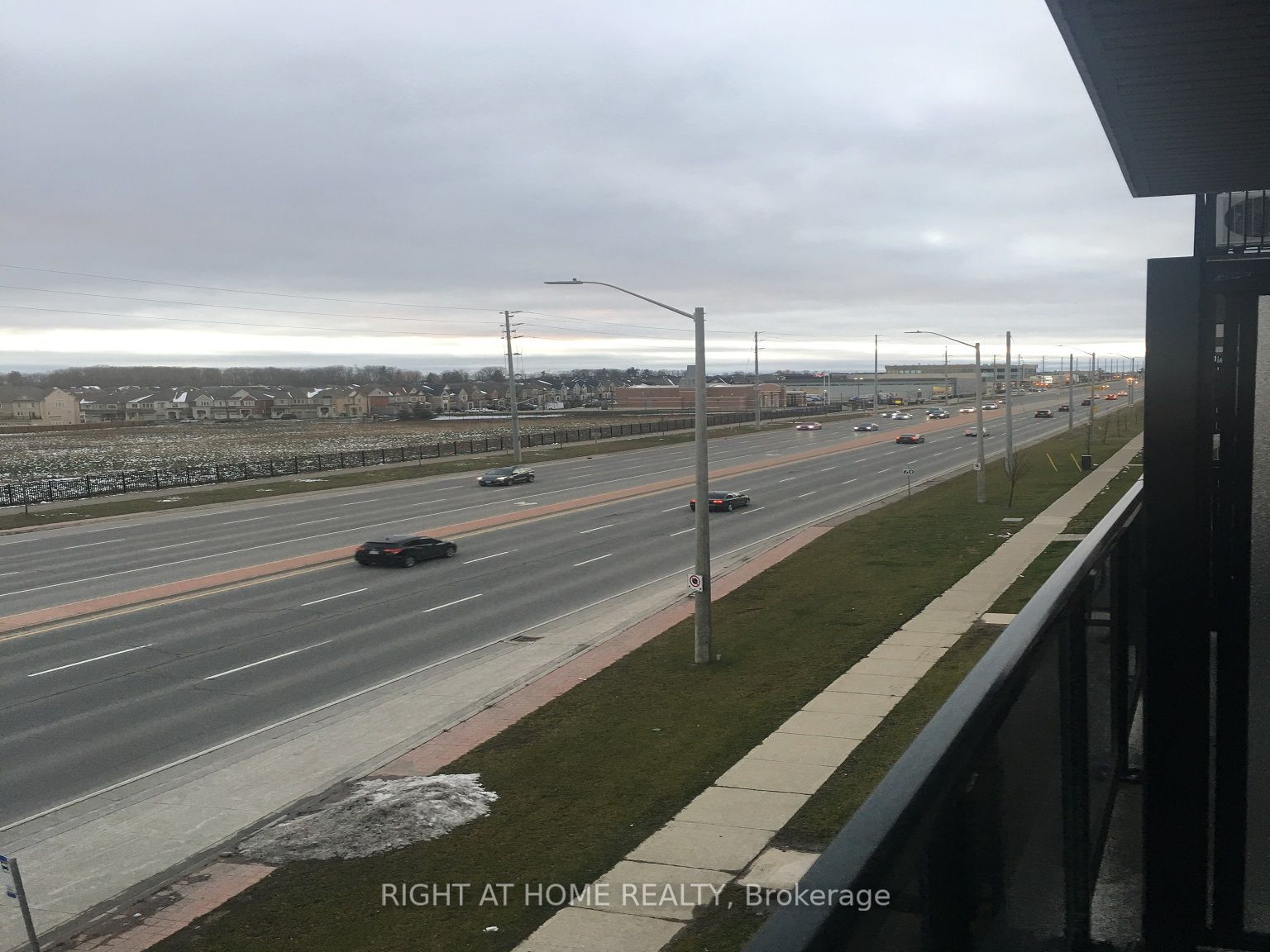 50 Sky Harbour Dr 309