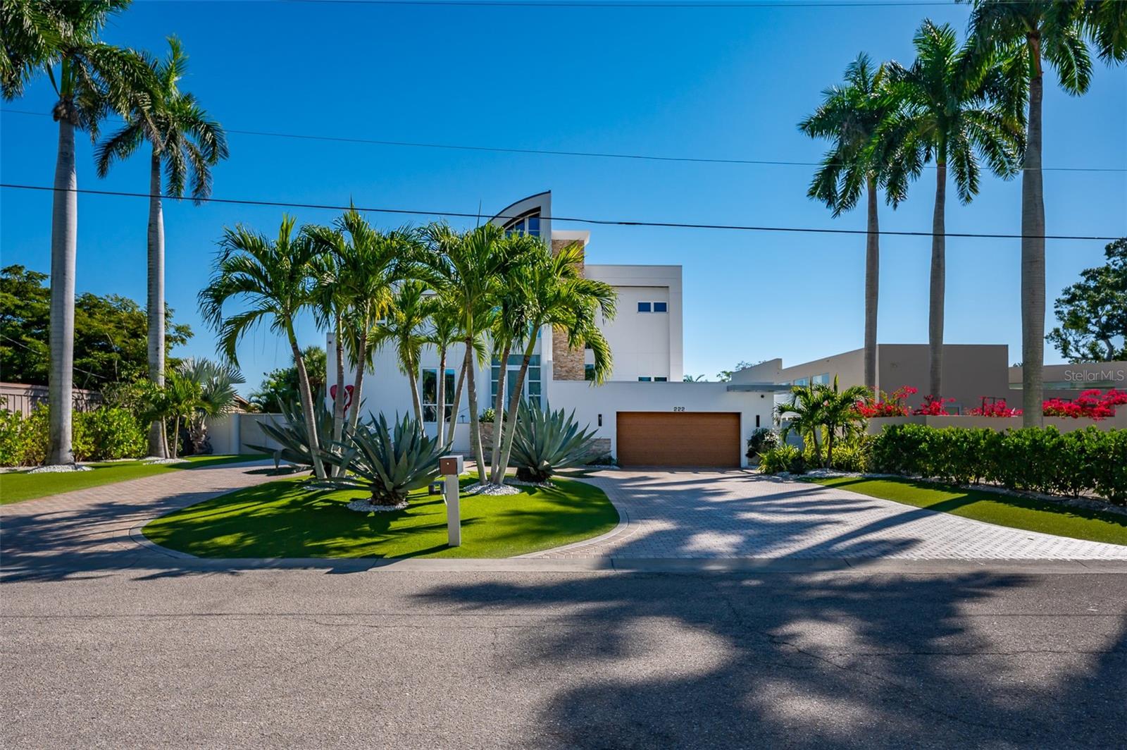 222 Morningside Drive