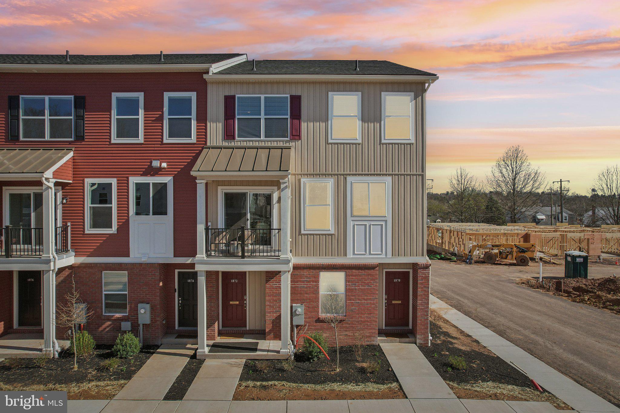 1883 Arbor Place Drive 26S