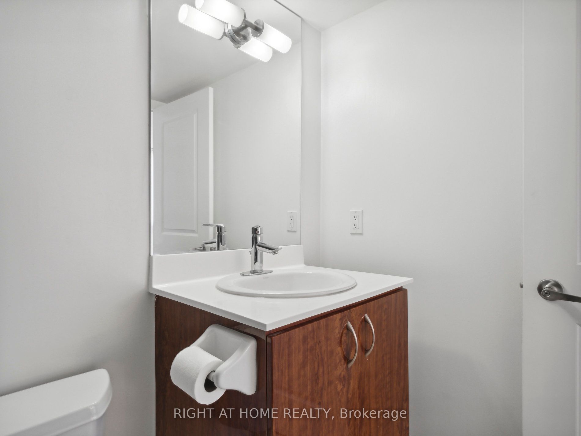 5791 Yonge St 1009