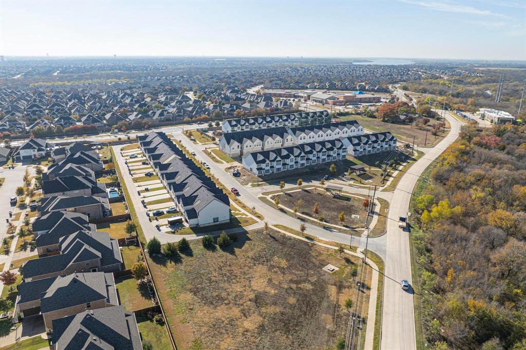 CALLING ALL INVESTORS. Northwest Frisco 4 Building NEW Townhome construction For Sale with 25 total combined units. This a part of a larger townhome development - call for details. Will sell individual buildings but will not sell individual or lesser grouped units, entire buildings or groups of buildings only. All units have 4 bedrooms, 2.5 bathrooms, and a 2 car garage. Conveniently located near schools and less than 2 minutes from Hwy 380 and just minutes away from shopping and many new commercial developments including a new HEB and the PGA Headquarters. Call for details!