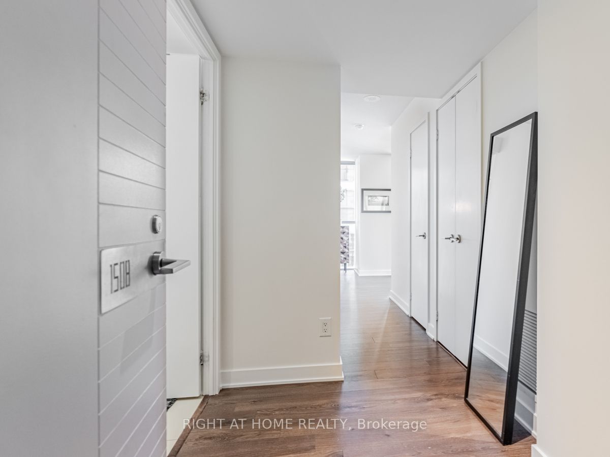 110 E Charles St 1508