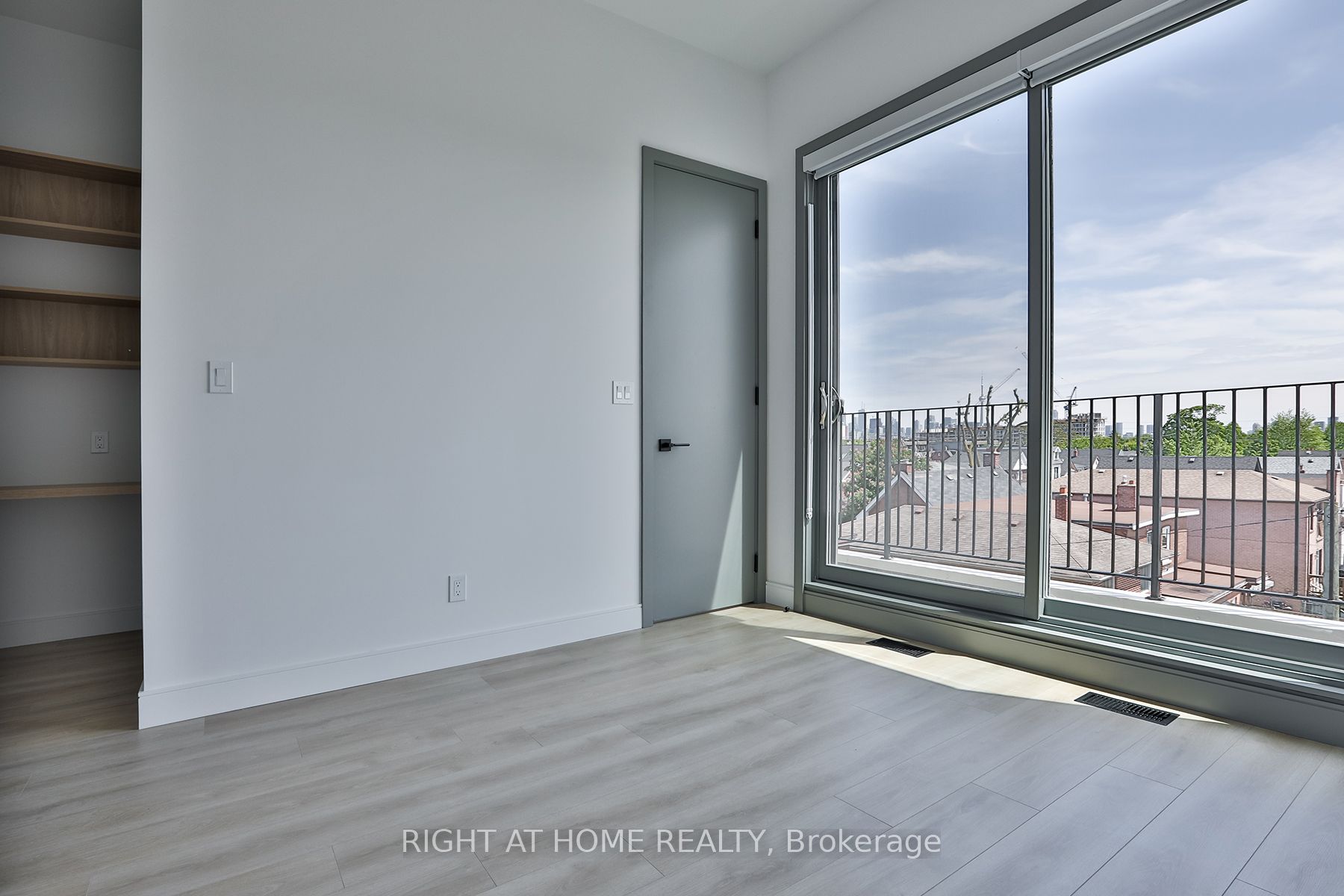 1169 Davenport Rd Unit 3