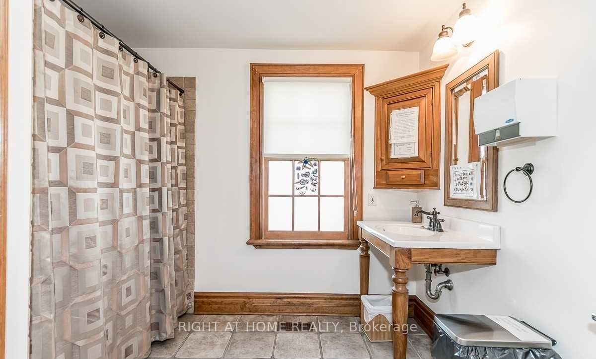 18642 Leslie St 1A