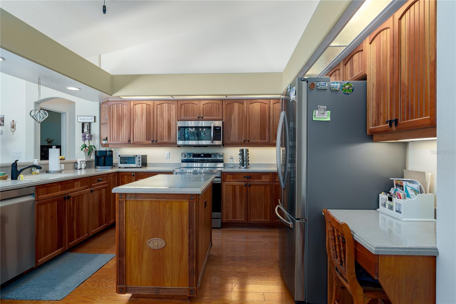 5603 90th Avenue Circle E