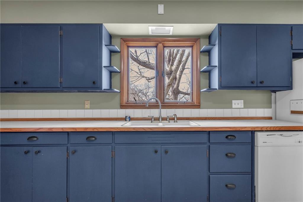 205 N Cleveland Street