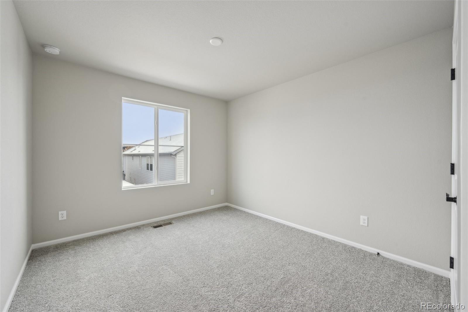 8779 Whiteclover Street