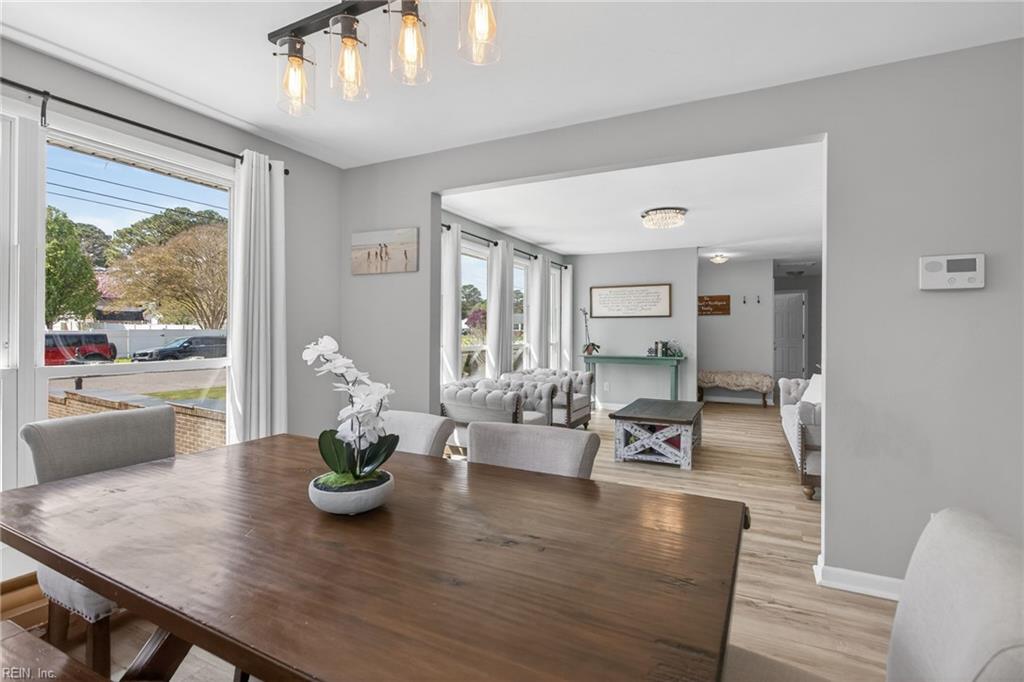 403 Holloway Drive