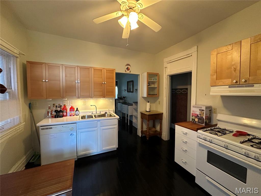 310 N 3rd