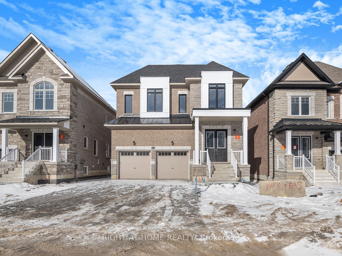 110 Seguin St