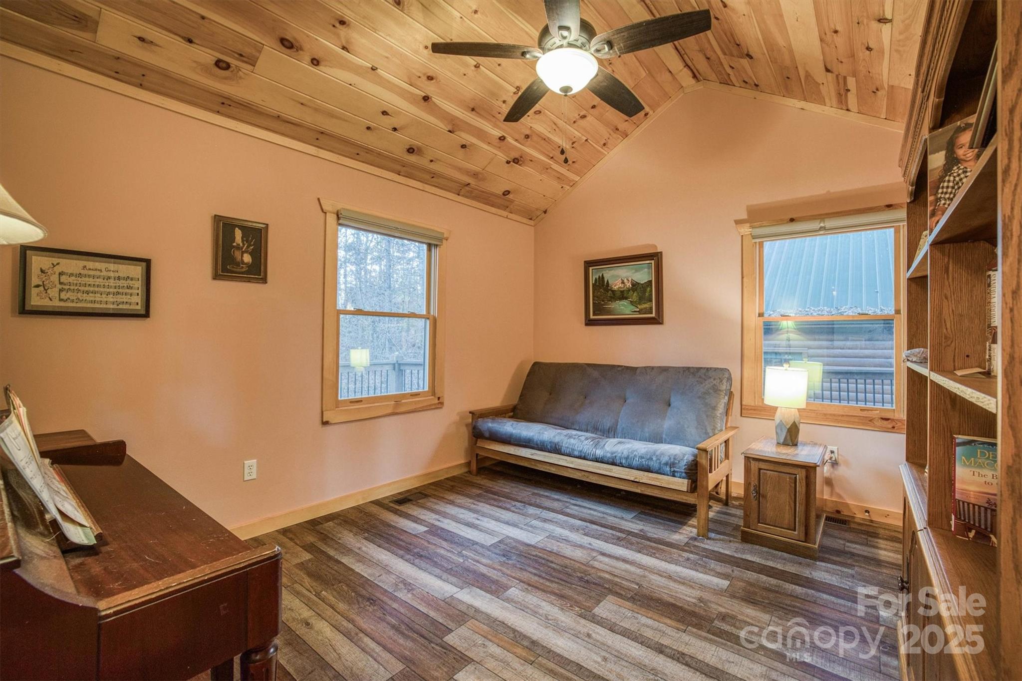 41 Lakeview Trail