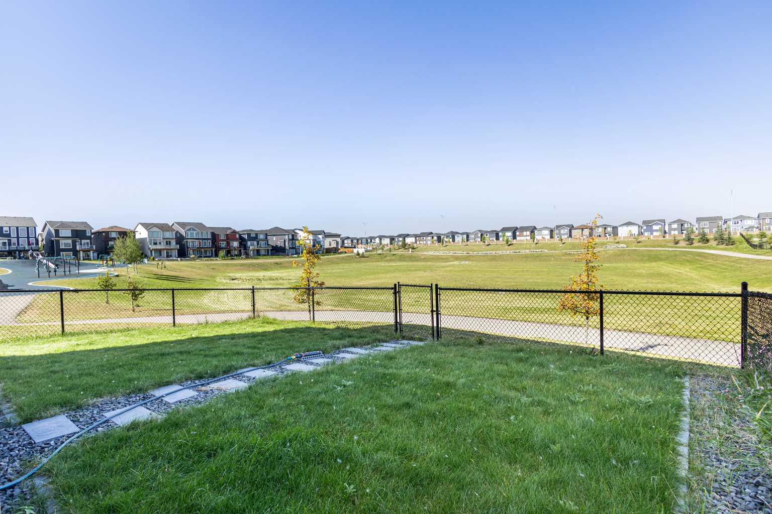 52 Evansfield Manor NW