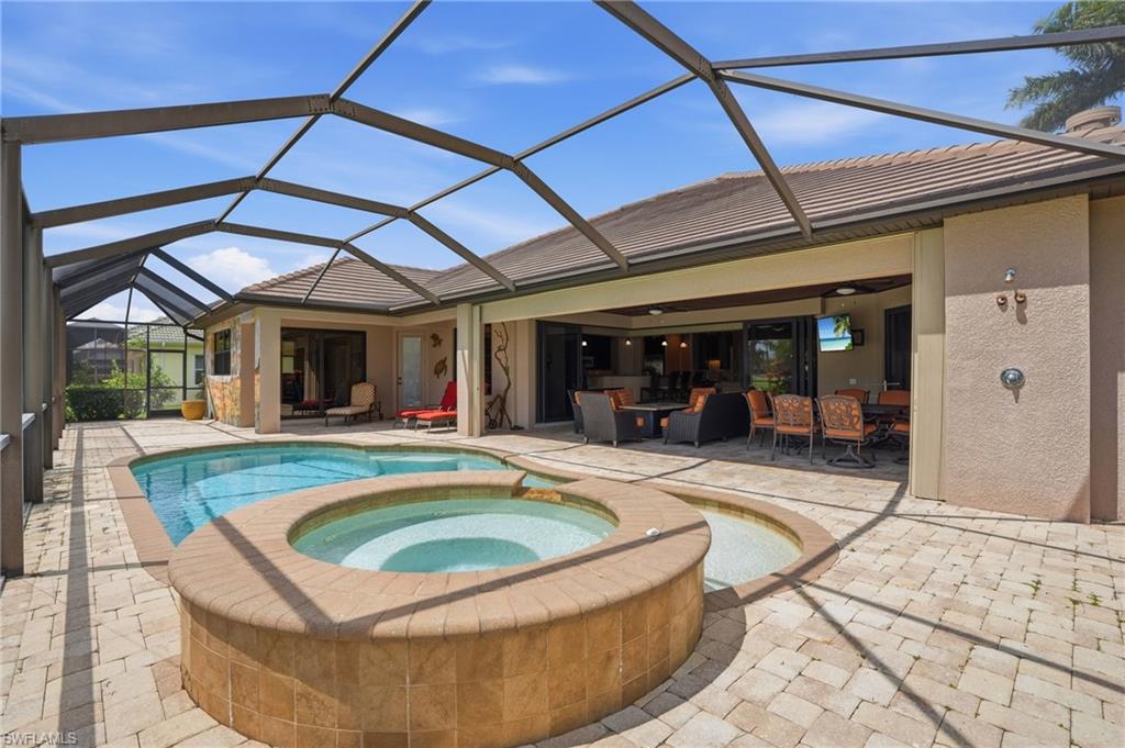 12392 Eagle Ct