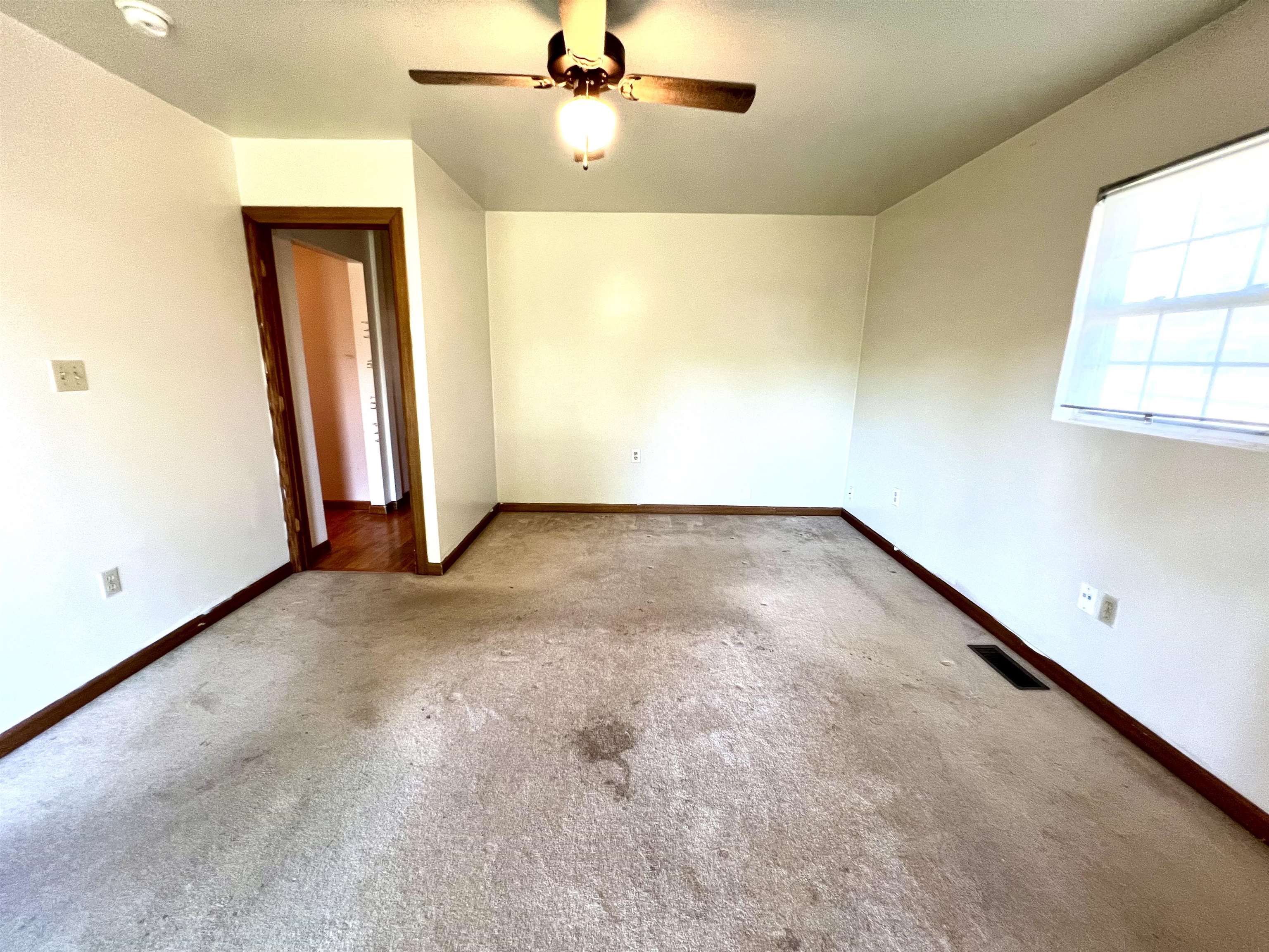 1124 N 7th