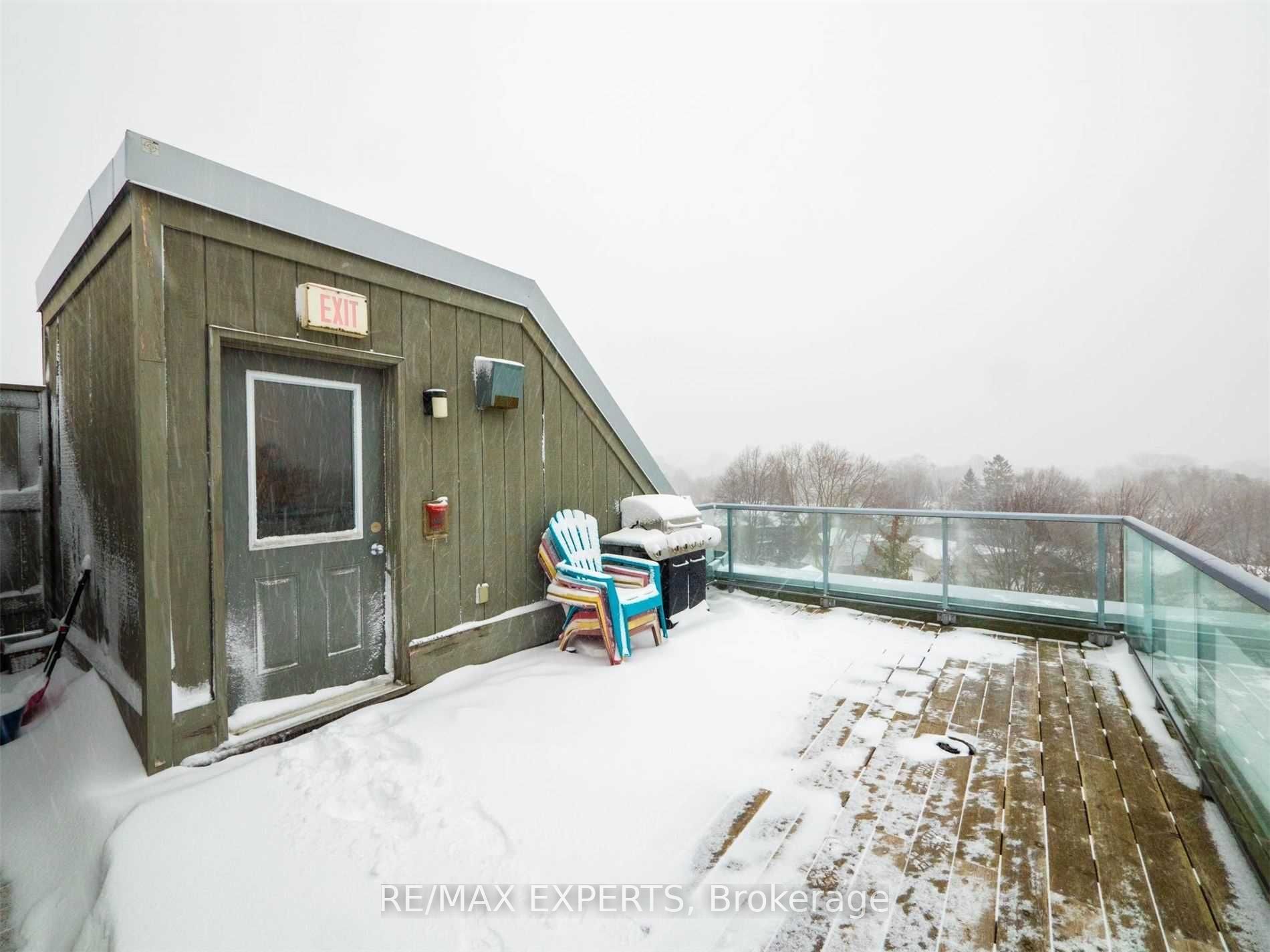 323 Kingston Rd 101