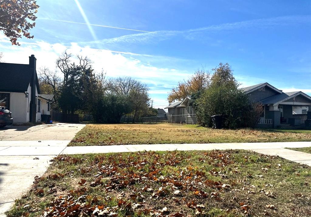 This property is eligible under the Freddie Mac First Look Initiative through 12/24/2025!!  Come take a look and build your dream home on this lot located at 1220 NW 33rd Street in OKC located in the Military Park addition!!  Lot size is approximately .1951 acres.  Opportunities like this don't come around every day!!