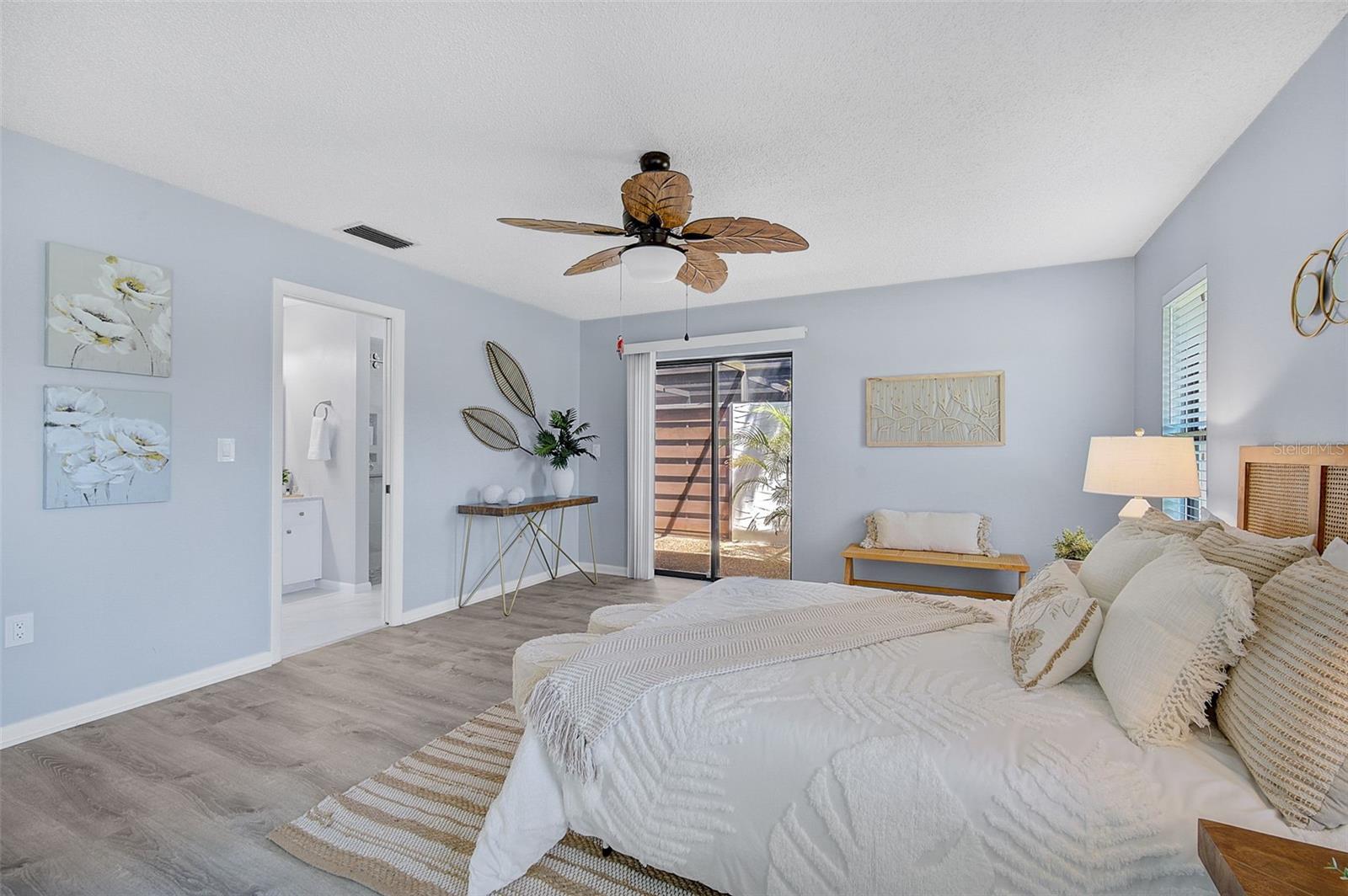 4437 Atwood Cay Circle 4