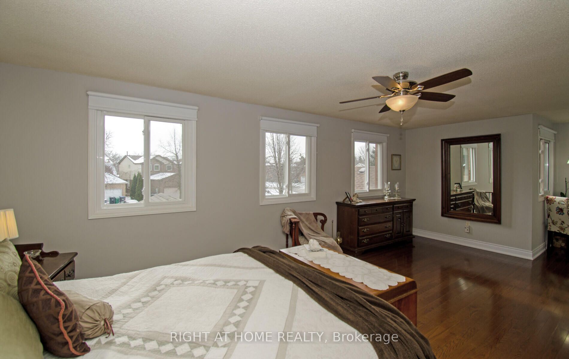 54 Ferguson Pl