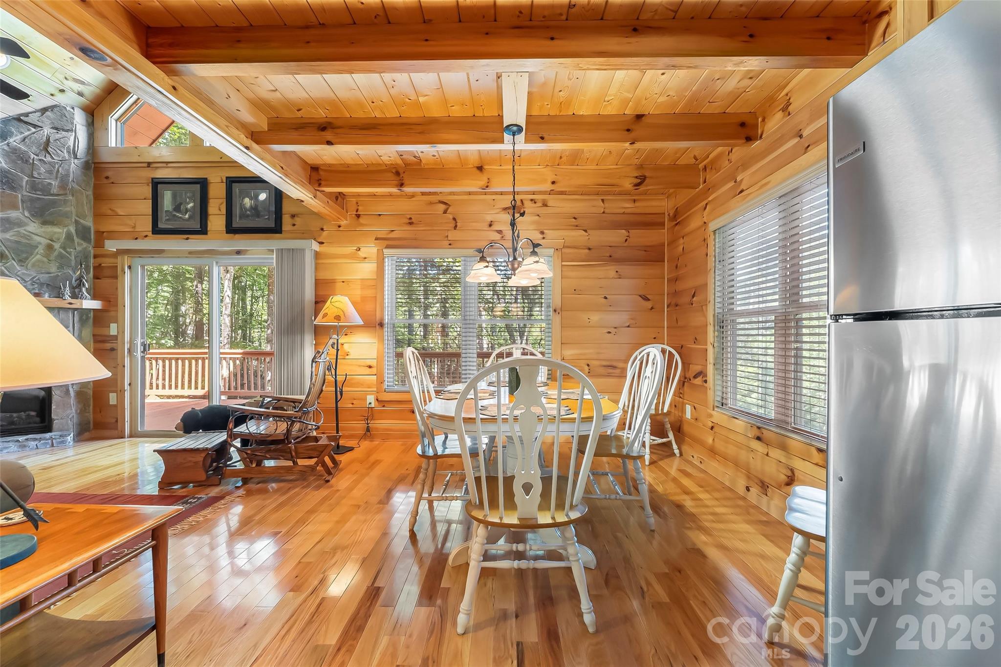 77 Dunn Trail