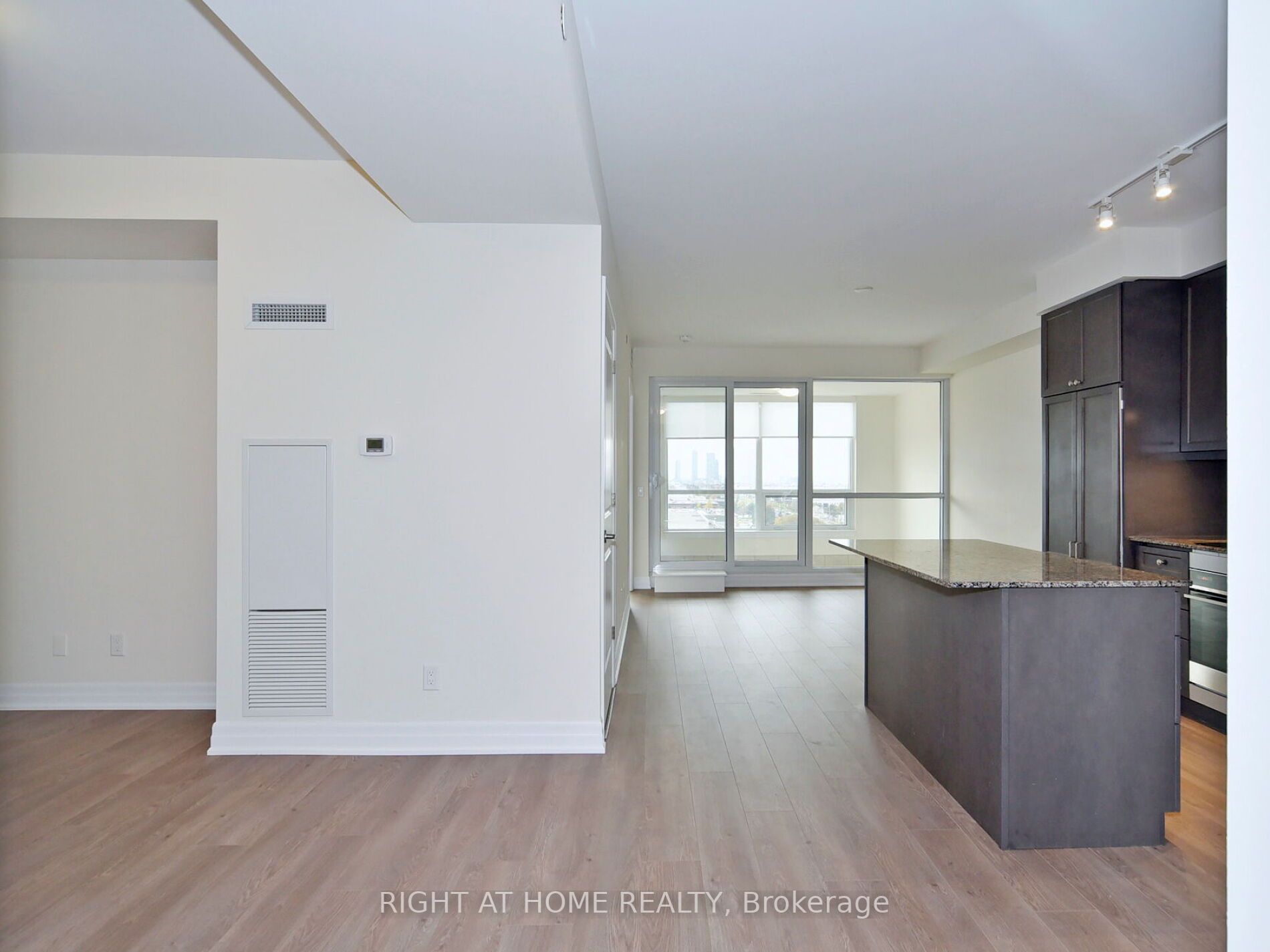 9075 S Jane St 1005