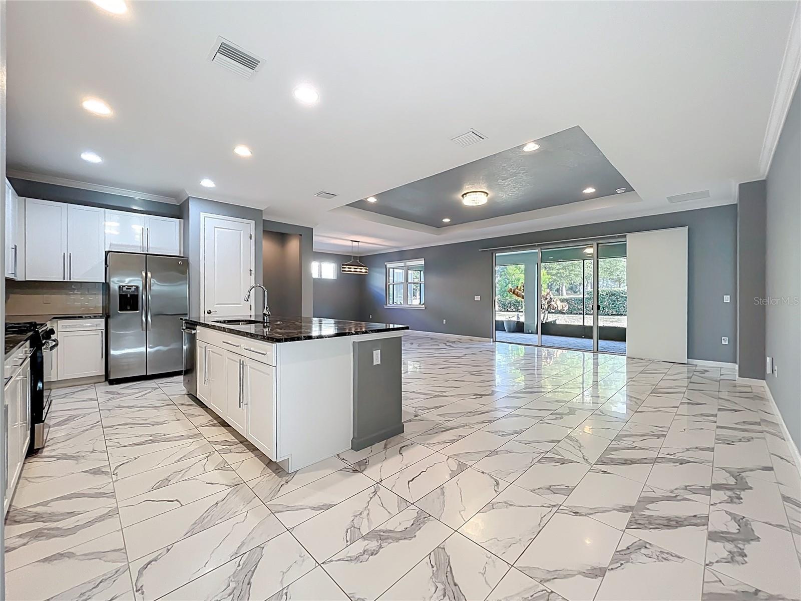 295 Northcote Court