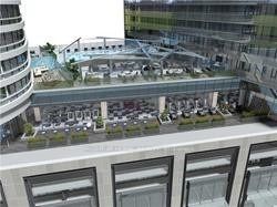 585 E Bloor St 2518