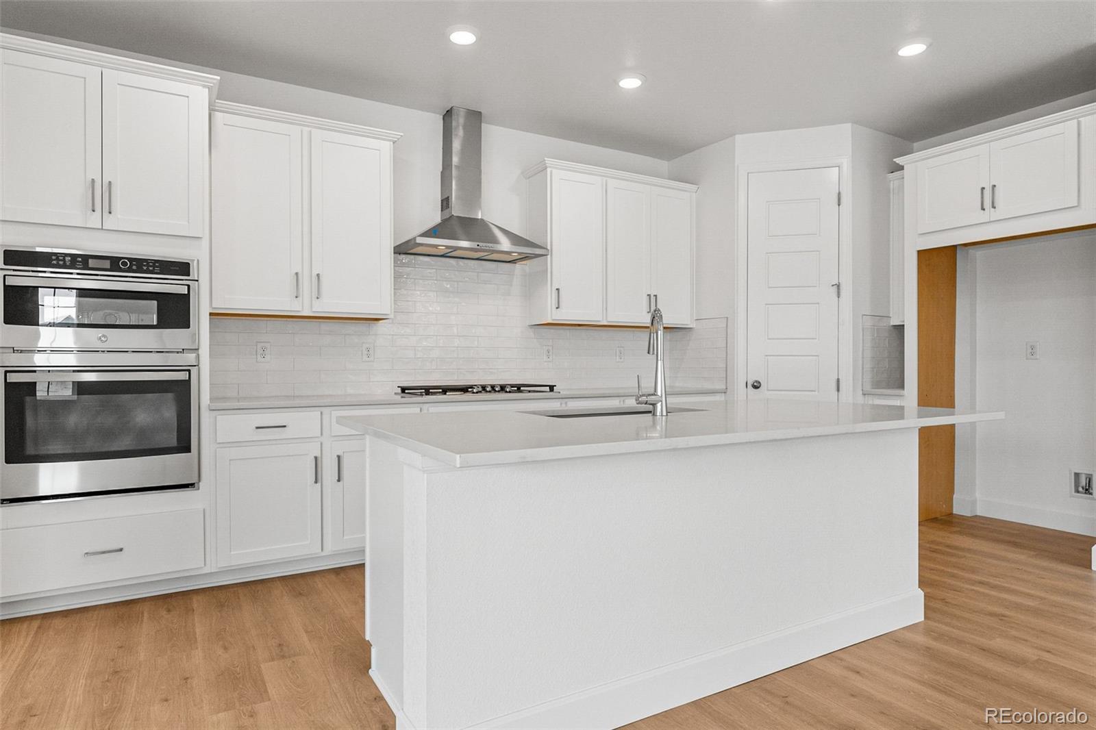 16517 W 92nd Place