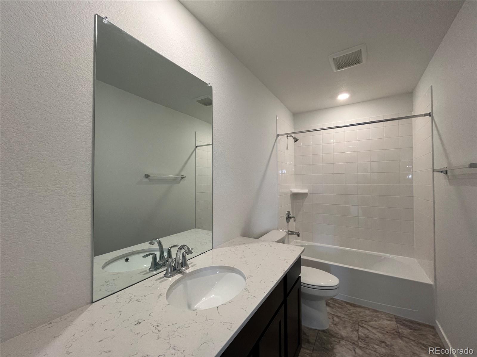 3904 N Picadilly Court