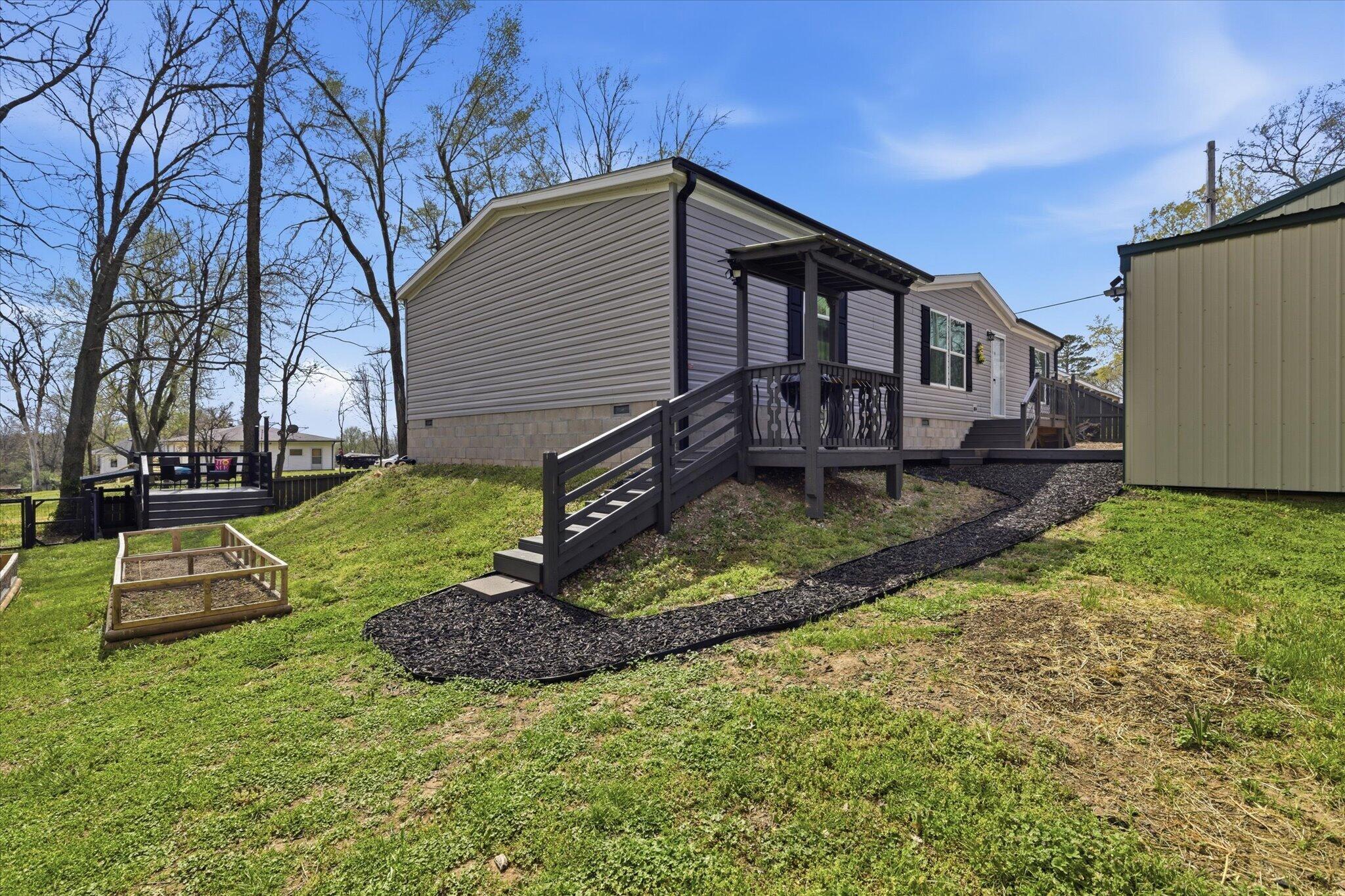 502 N Calhoun Avenue