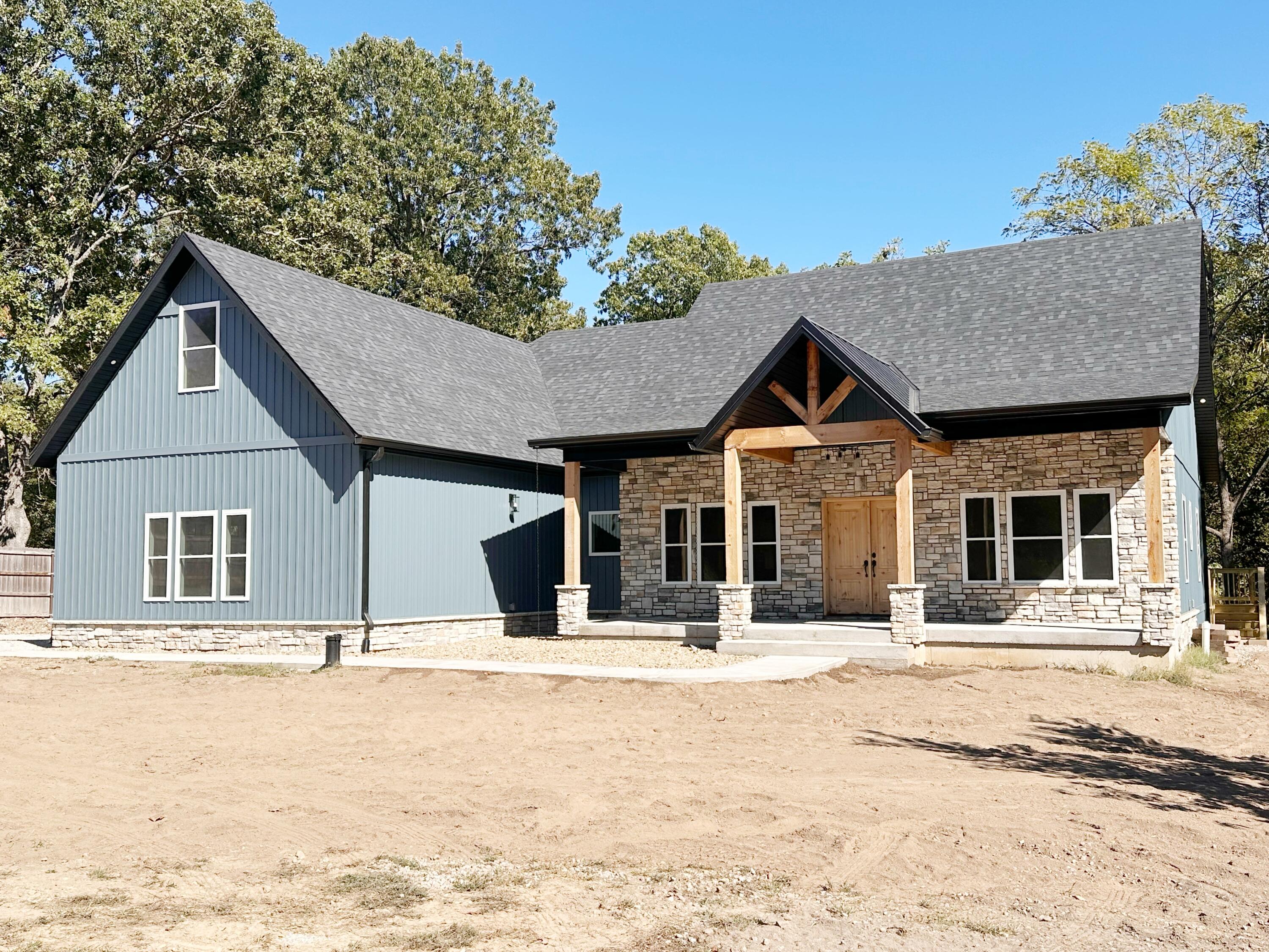 2094 N Farm Road 241