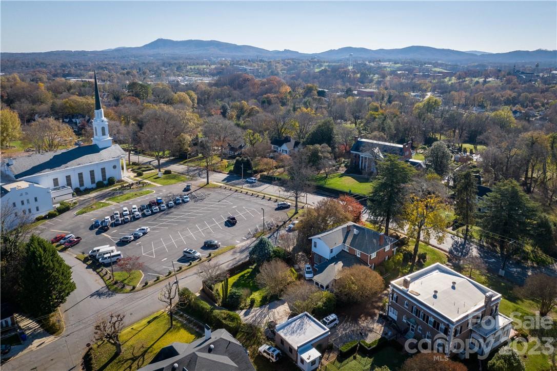 600 West Union Street