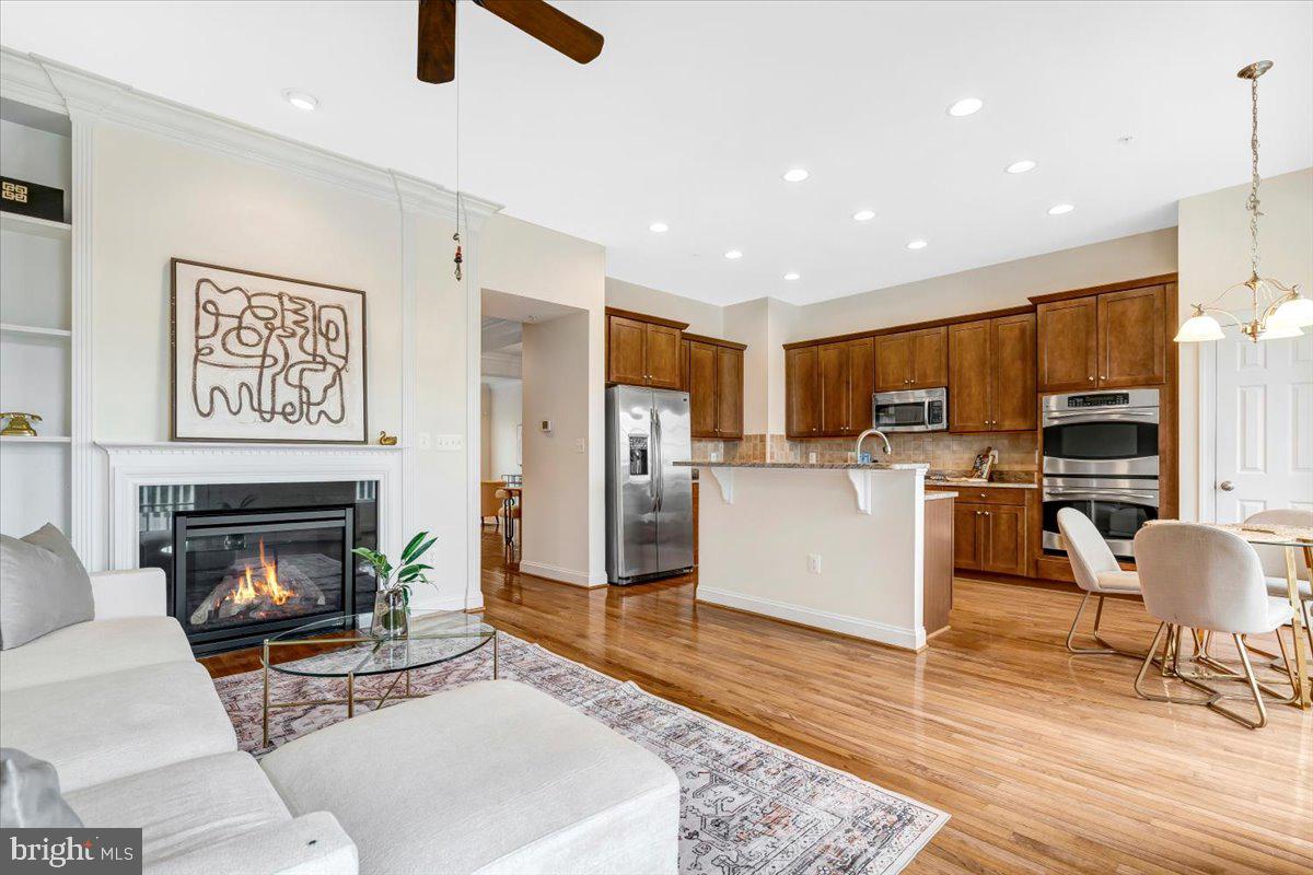3534 Goddard Way