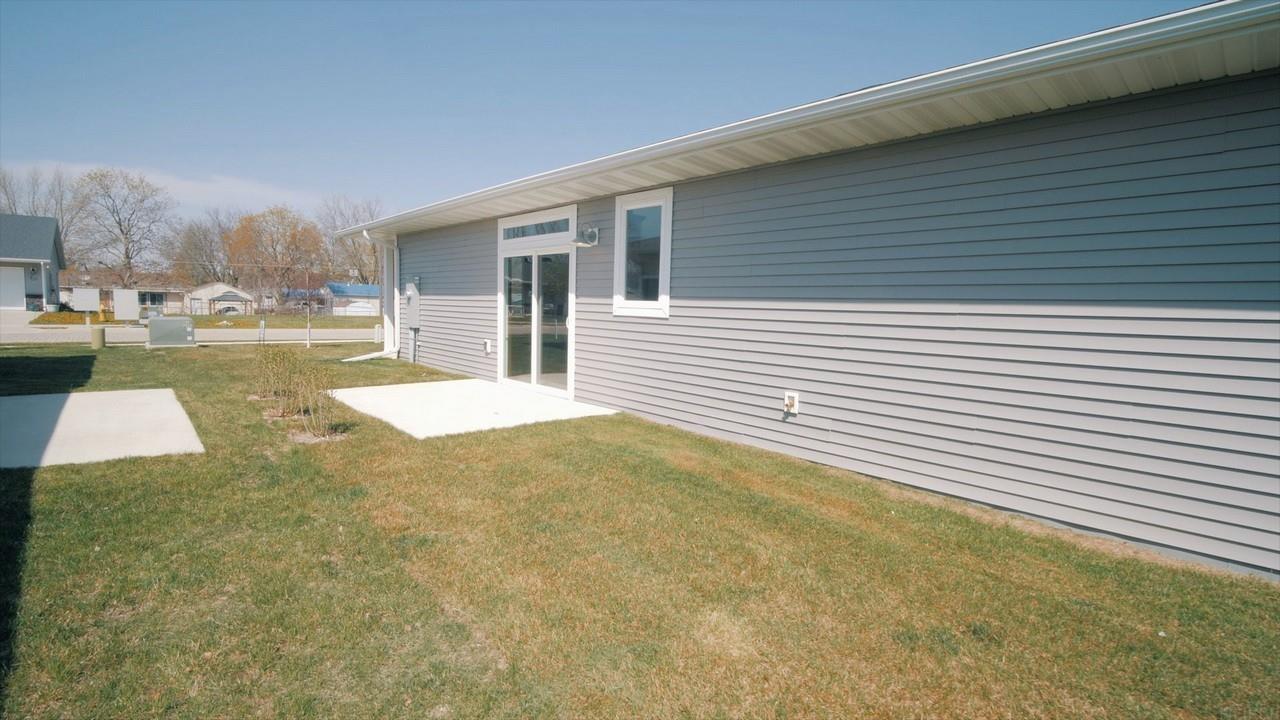 810 Parkside Lane