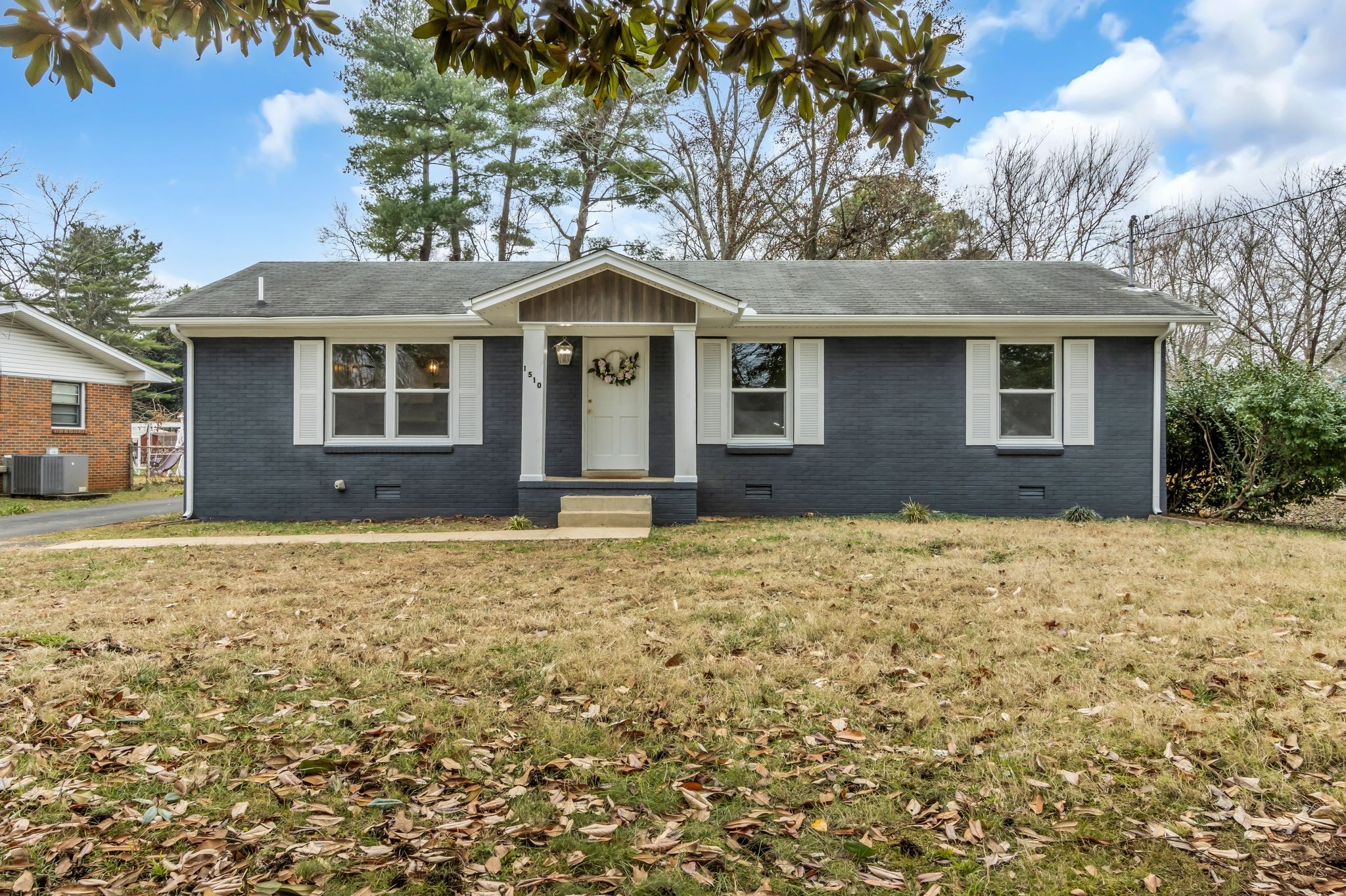 1510 Foxdale Dr — sold