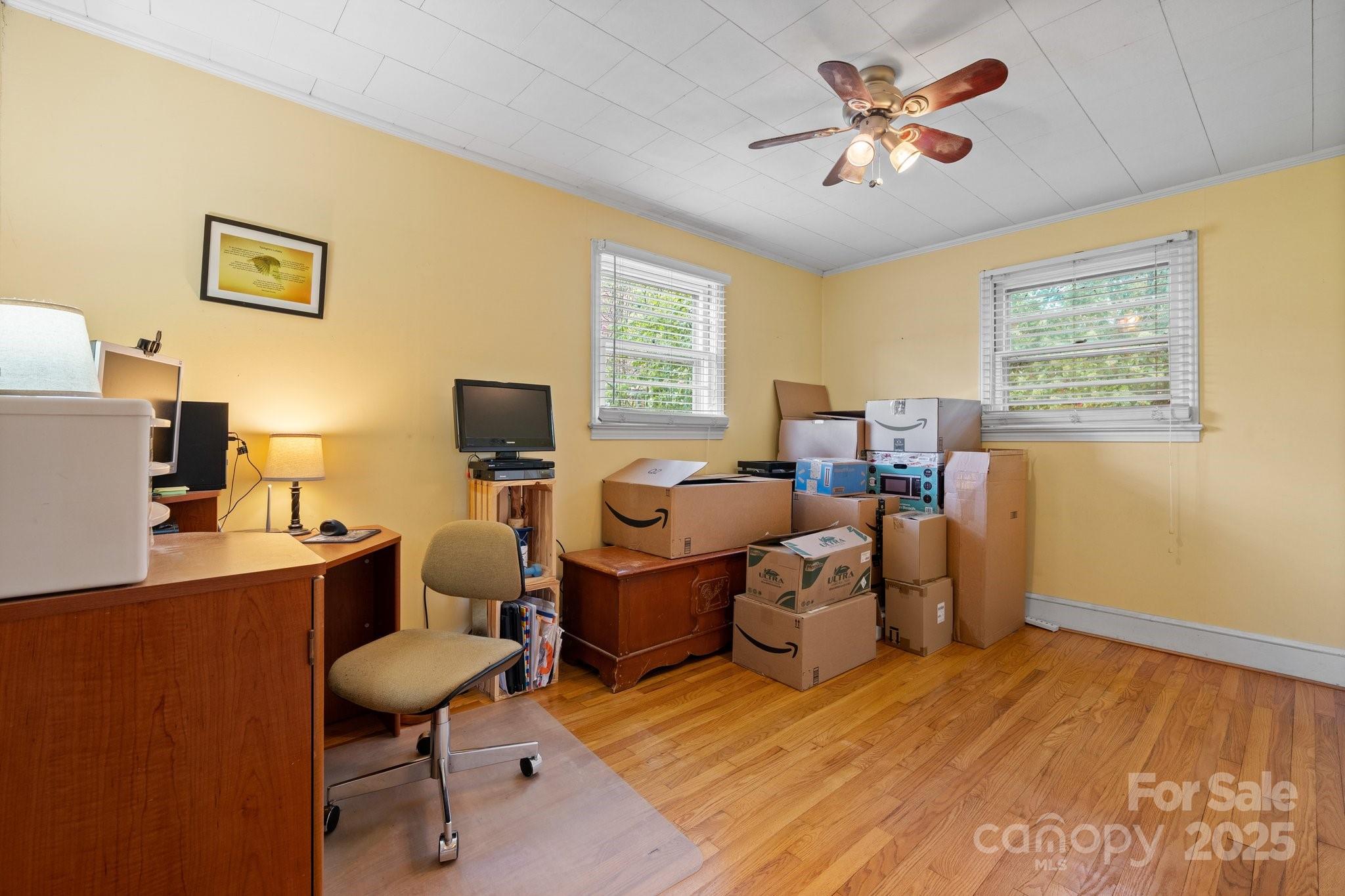 332 Swanson Drive SW