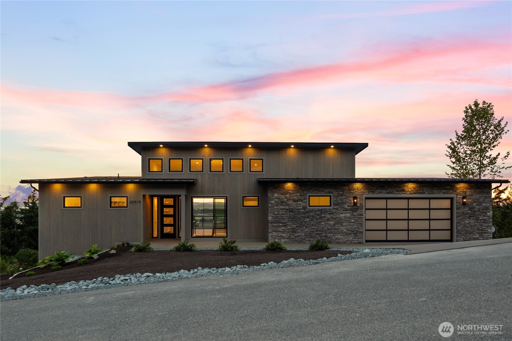 Stunning Luxury New Construction VIEW Home in Benson Ridge, Just Completed and Ready! Hezel Homes proudly presents this 1-Acre Quality View Home in the BEST new private neighborhood, with sweeping panoramic Western views over Farms, Sound, Mountains and Sunsets. Main-floor living w/ quartz slabs, gourmet kitchen boasting 3 ovens, 48" gas range and pot-filler. 3 large, private view bedrooms w/ adjacent/attd. guest baths, plus 2 offices, workout room, study and shop/mechanical room. Primary suite w/ heated tile, dual-head shower and soaking tub. Vaulted fireside great room, + covered/heated outdoor living space w/ tv, fireplace, & grill. Finished garage w/ epoxy full-flake floor. Wet bar. Bonus Room. Custom closet organizers. Welcome Home.