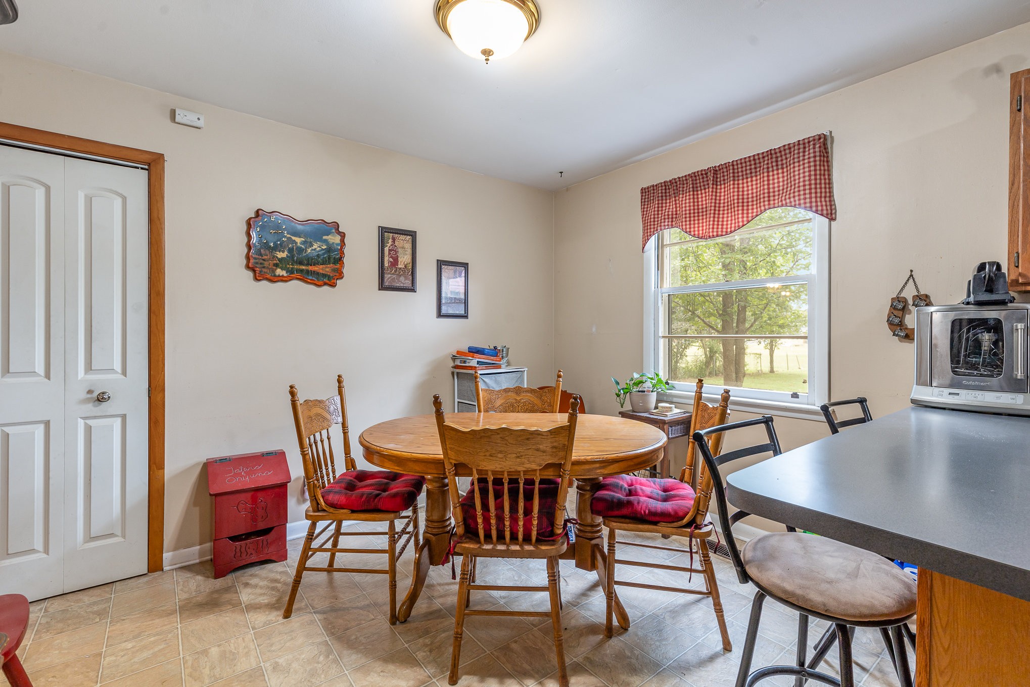 1803 Atlas St