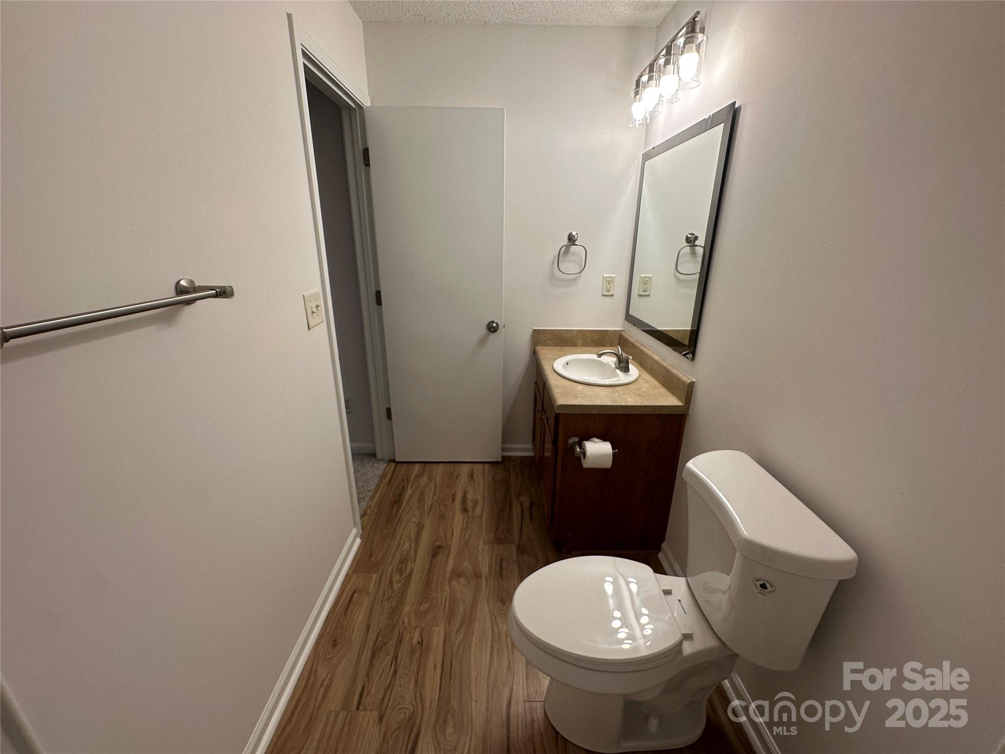 8829 Michaw Court