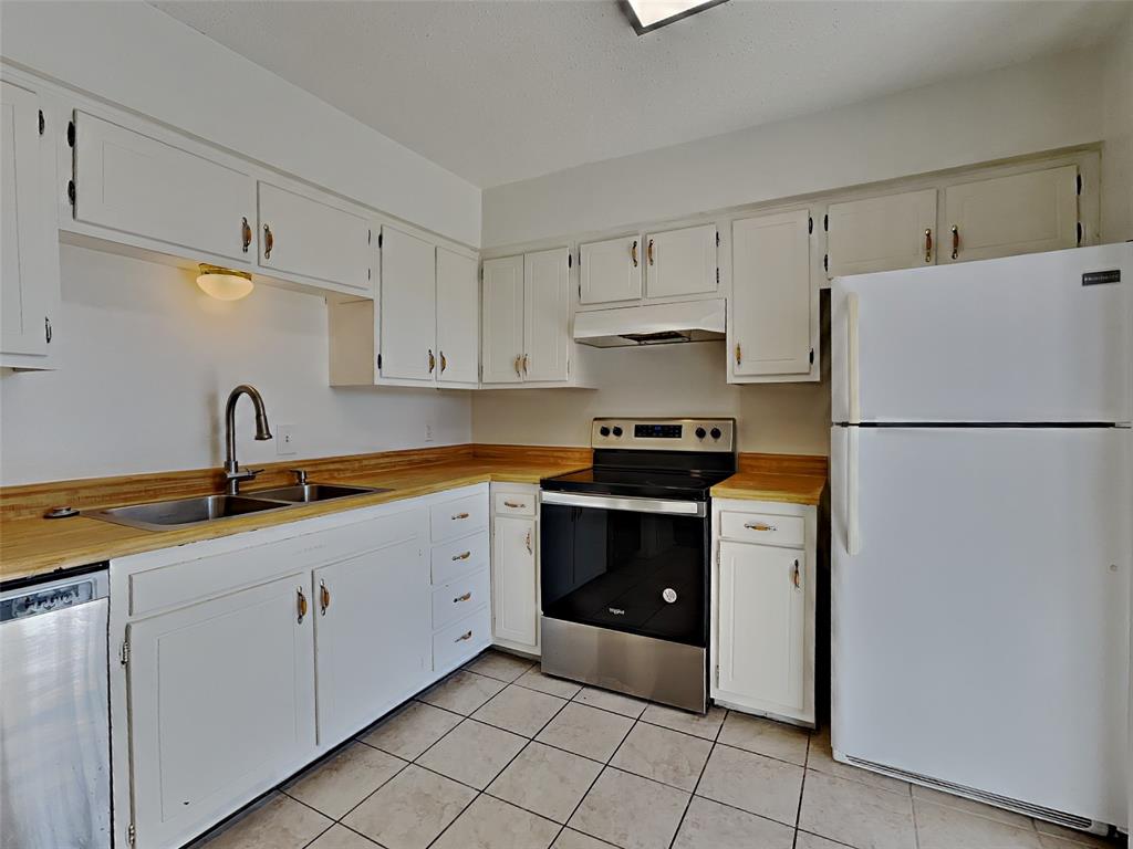 5634 Boca Raton Boulevard 210