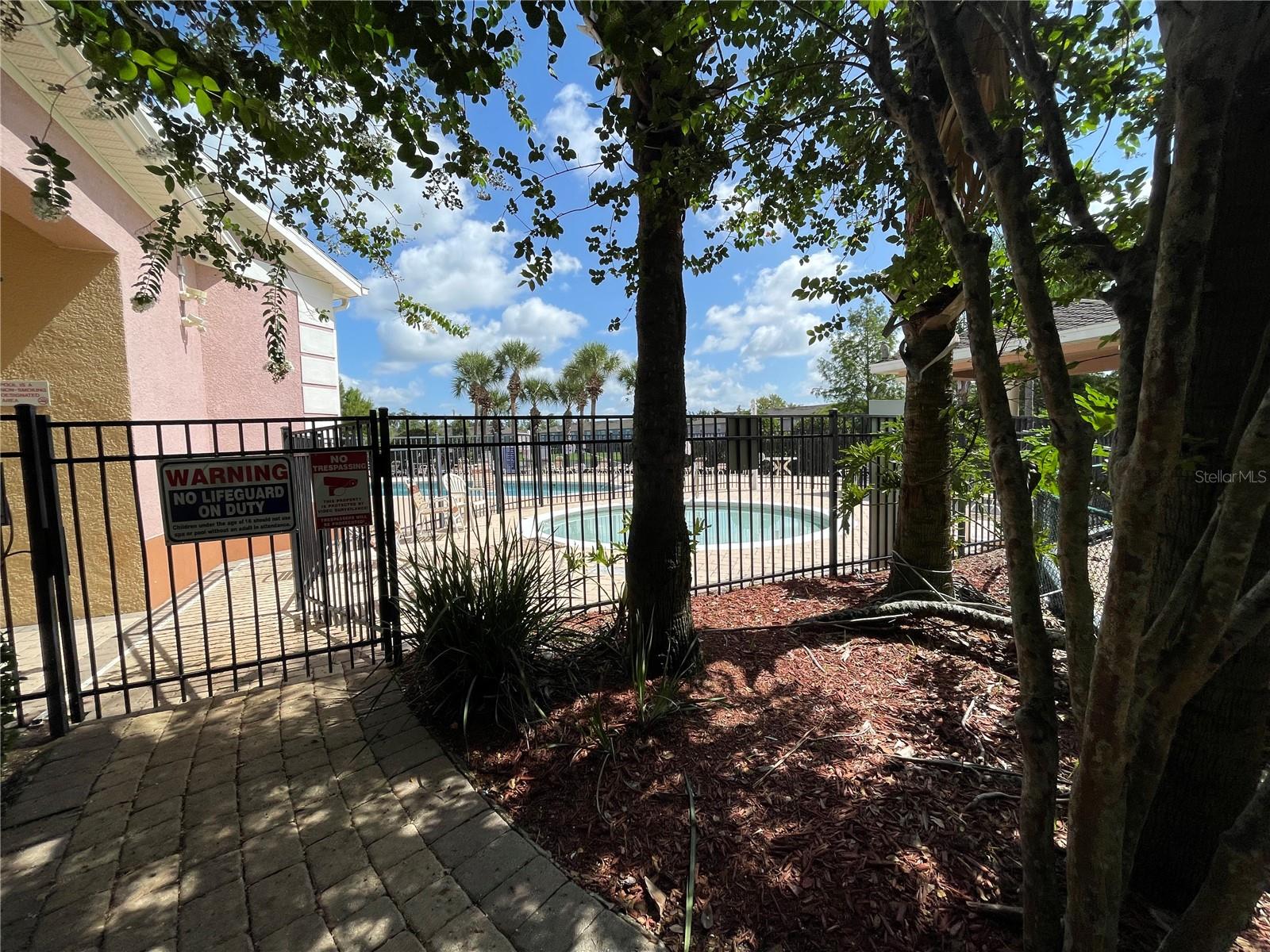 2432 Caravelle Circle