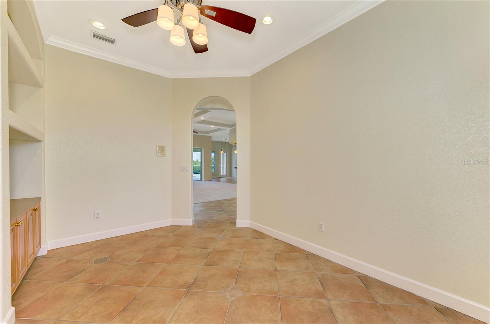 3031 Rivershore Lane